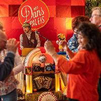 Voetjes van de vloer met het Danspaleis