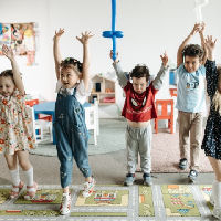 Mini Dans Thema Feest