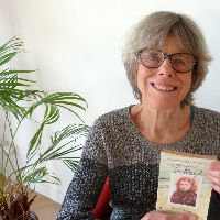 Lezing: Een meisje uit Delfzijl - Sini Dekker