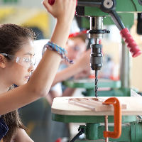Girls' Day 2026: "Voor meiden en iedereen die de wereld van de techniek wil ontdekken!"