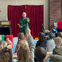 Mini-show: Kleine aap!