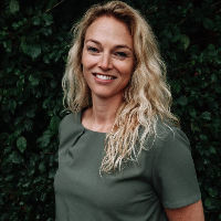 Voorleeshalfuurtje met de verloskundige