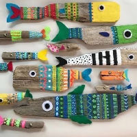 Maak je eigen unieke vis van drijfhout