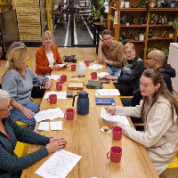 Avond van de kleurrijke denker