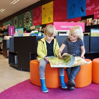 Voorlezen met het vertelkastje