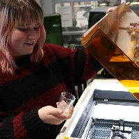 Kidslab: Je eigen unieke glaasje graveren 8+