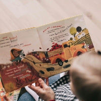 Internationale Dag van de Moedertaal: speciale editie Voorlezen voor Ukkies in Bergeijk