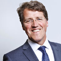 Kindercollege: is de burgemeester de baas van Emmen?