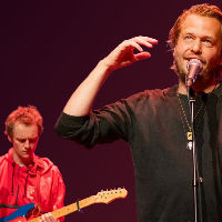 Literair Café: Poëzie en muziek van Wout Waanders en Laurens Alexander