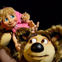 Masha en de Beer door Poppentheater Koekla