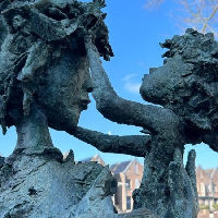 Stadswandeling langs beelden