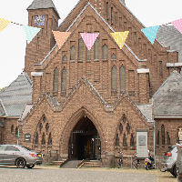 Feestelijke opening nieuwe bibliotheek in Hoeven