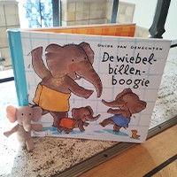 Kleutertijd: Wiebelen, lachen en voorleespret!