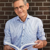 Lezing Erik Muller: "Gelukkig heb je je wenkbrauwen nog."