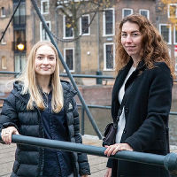 Foto-expositie 'Schiedamse Schouders' in de Korenbeurs