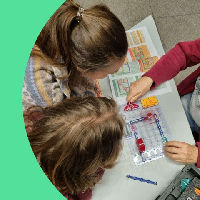 Openingsweek! | Klik, Bouw, Test en Laat ’m Vliegen en Draaien